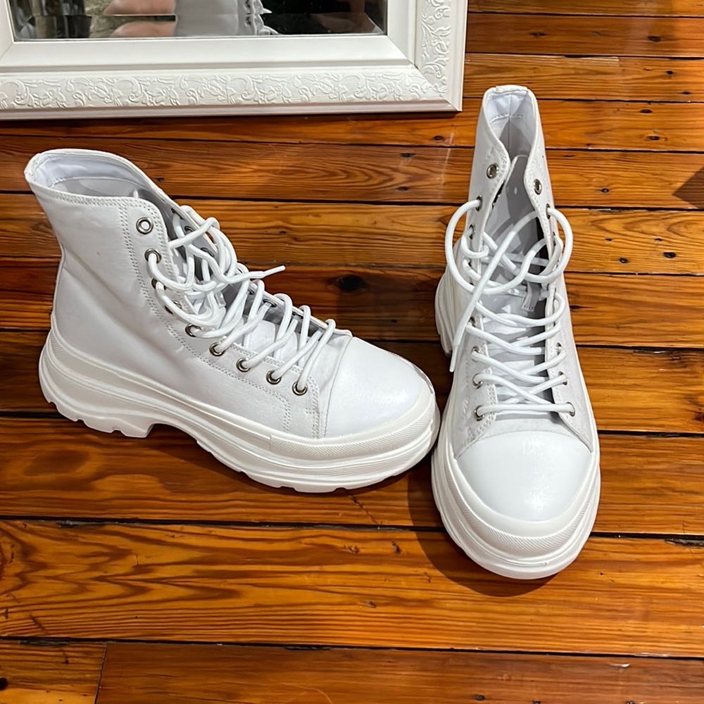 White platform boots